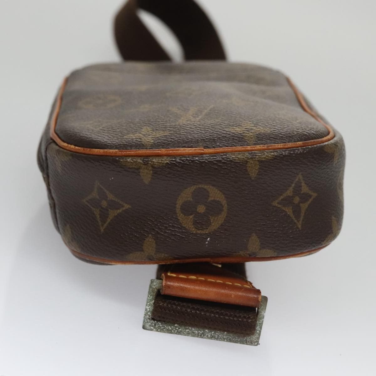 Louis Vuitton Pochette Gange Brown Canvas Shoulder Bag (Pre-Owned) Size ONE SIZE - 7 Thumbnail