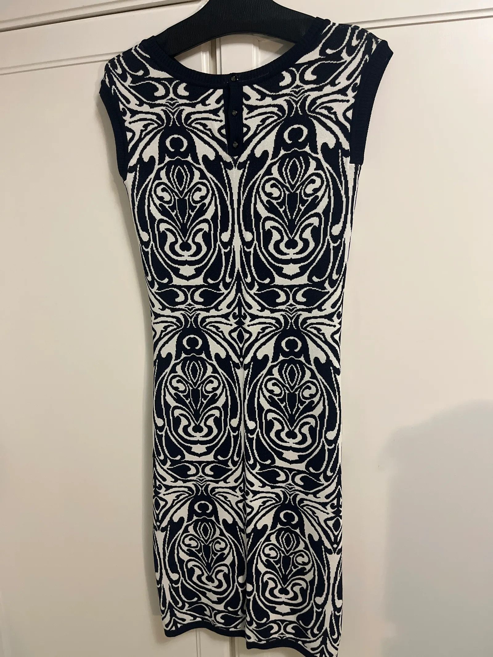 MAX&Co. Max & Co Dress Size S / US 4 / IT 40 - 3 Thumbnail