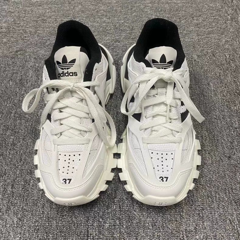 Balenciaga Balenciaga Adidas's latest black-and-white panda Track shoes Size US 5 / EU 37 - 2 Thumbnail