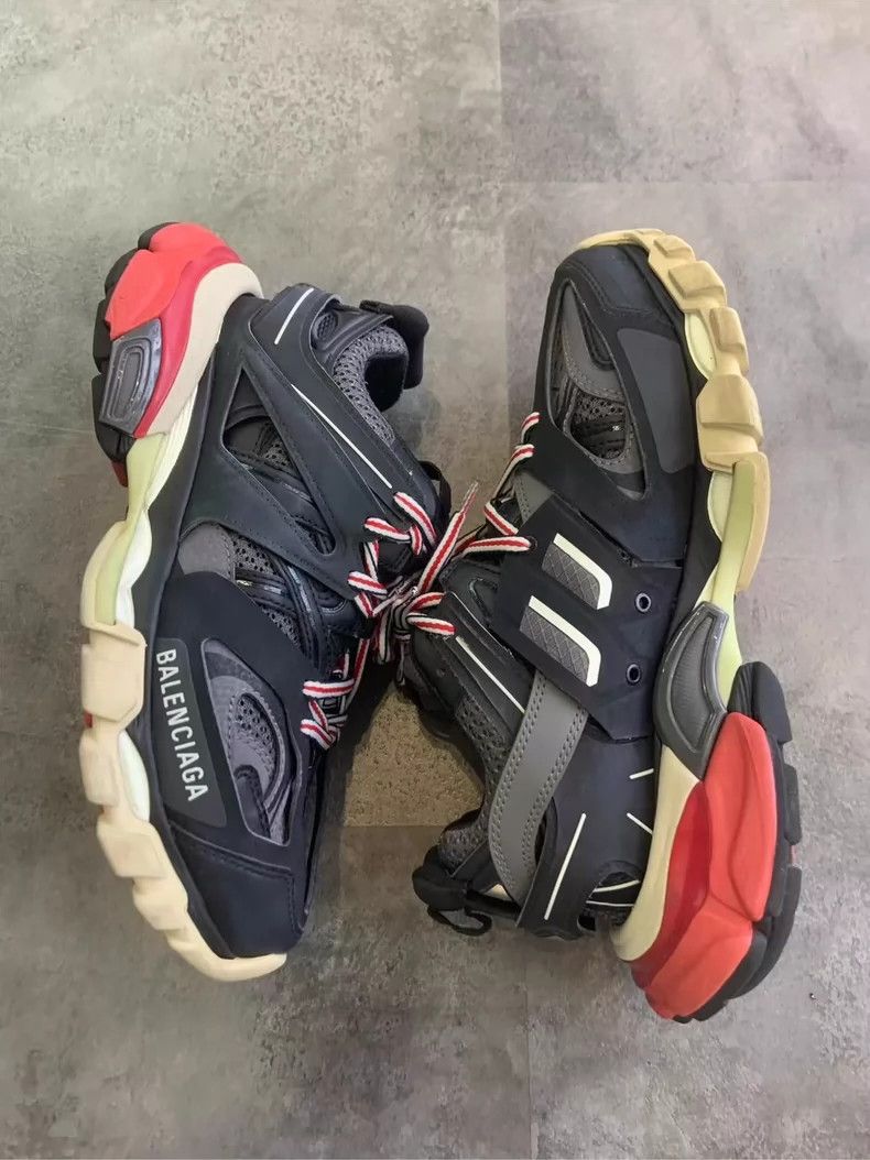 Balenciaga Balenciaga's latest black-red Track Size US 5 / EU 37 - 2 Thumbnail