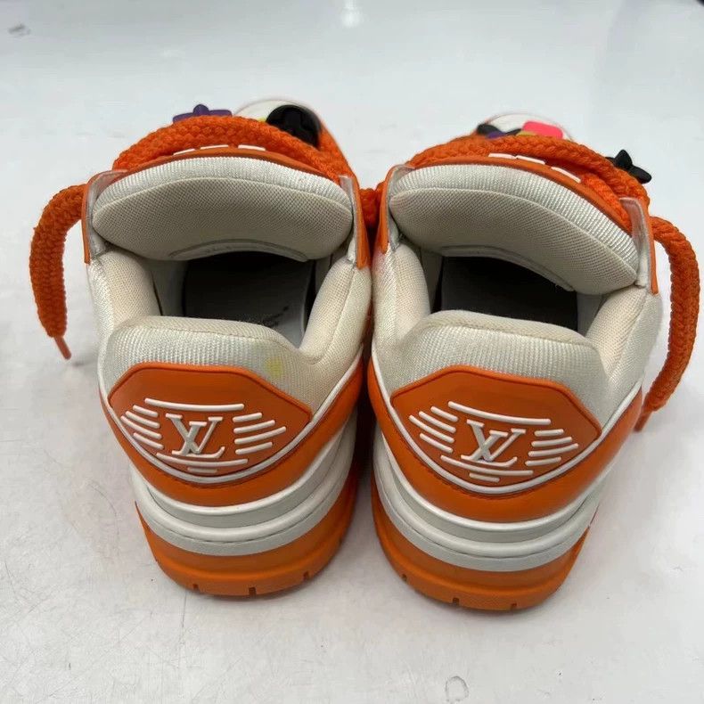 Louis Vuitton Louis Vuitton's latest white-orange plush doll Trainer Size US 5 / EU 37 - 4 Thumbnail