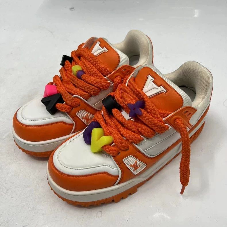 Louis Vuitton Louis Vuitton's latest white-orange plush doll Trainer Size US 5 / EU 37 - 2 Thumbnail