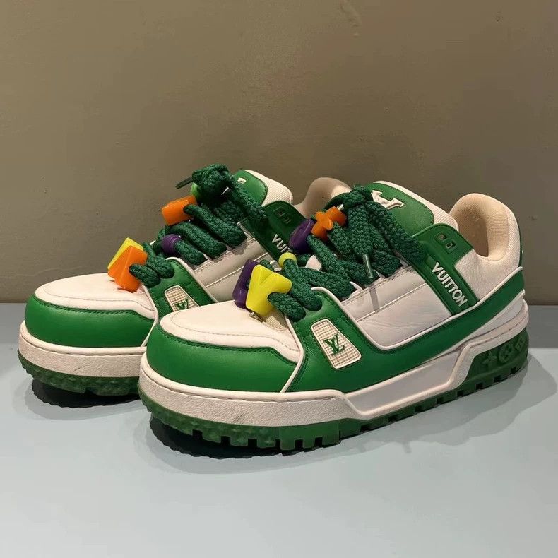 Louis Vuitton Louis Vuitton latest white and green Pooh Trainer Size US 8.5 / EU 41-42 - 2 Thumbnail