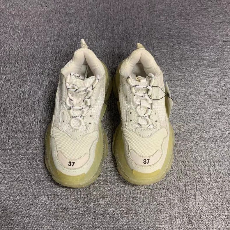 Balenciaga Balenciaga latest pure white air-cushioned triples Size US 5 / EU 37 - 2 Thumbnail