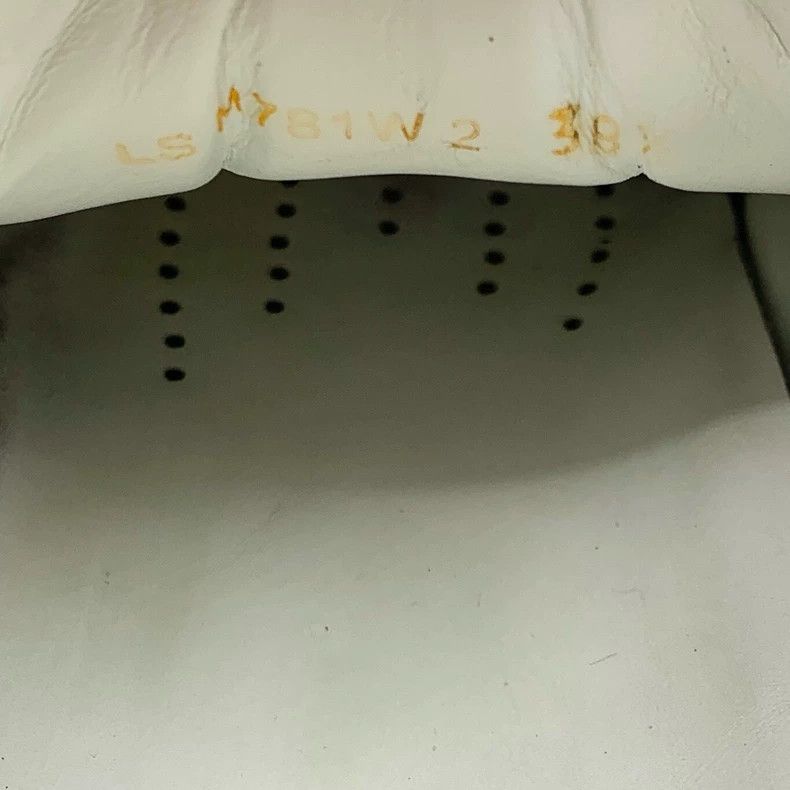 Valentino Valentino Valentino Size 38.5 White Studs Laced Casual Shoes Size US 6 / EU 39 - 6 Thumbnail