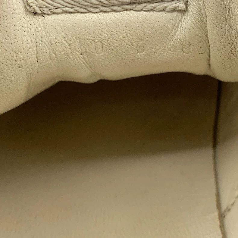 Gucci Gucci Gucci Rhyton Series Size 40 White Tiger Print Laced Casual Dad Shoes Size US 7 / EU 40 - 6 Thumbnail