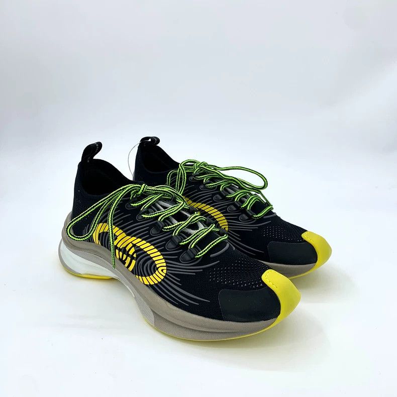 Gucci Gucci Run series Black logo lettering lace-up casual sports shoes, size 42.5 Size US 9 / EU 42 - 2 Thumbnail
