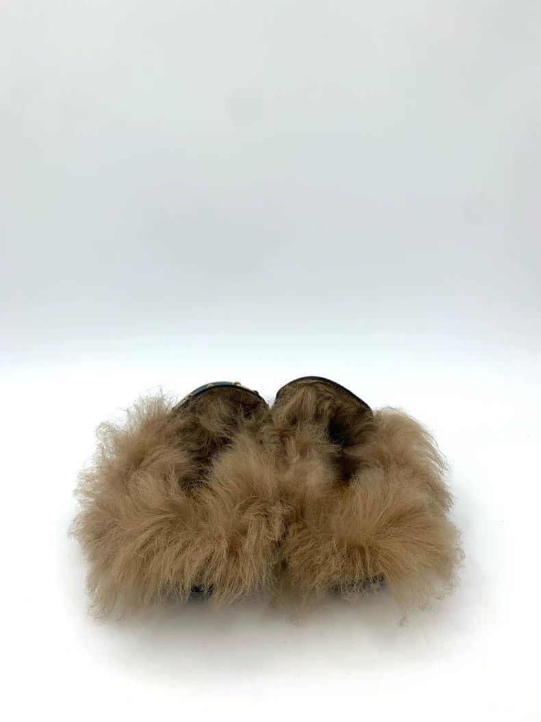 Gucci Gucci Size 37.5 Black Horsebit Fur Trim Loafers Size US 6 / IT 36 - 4 Thumbnail
