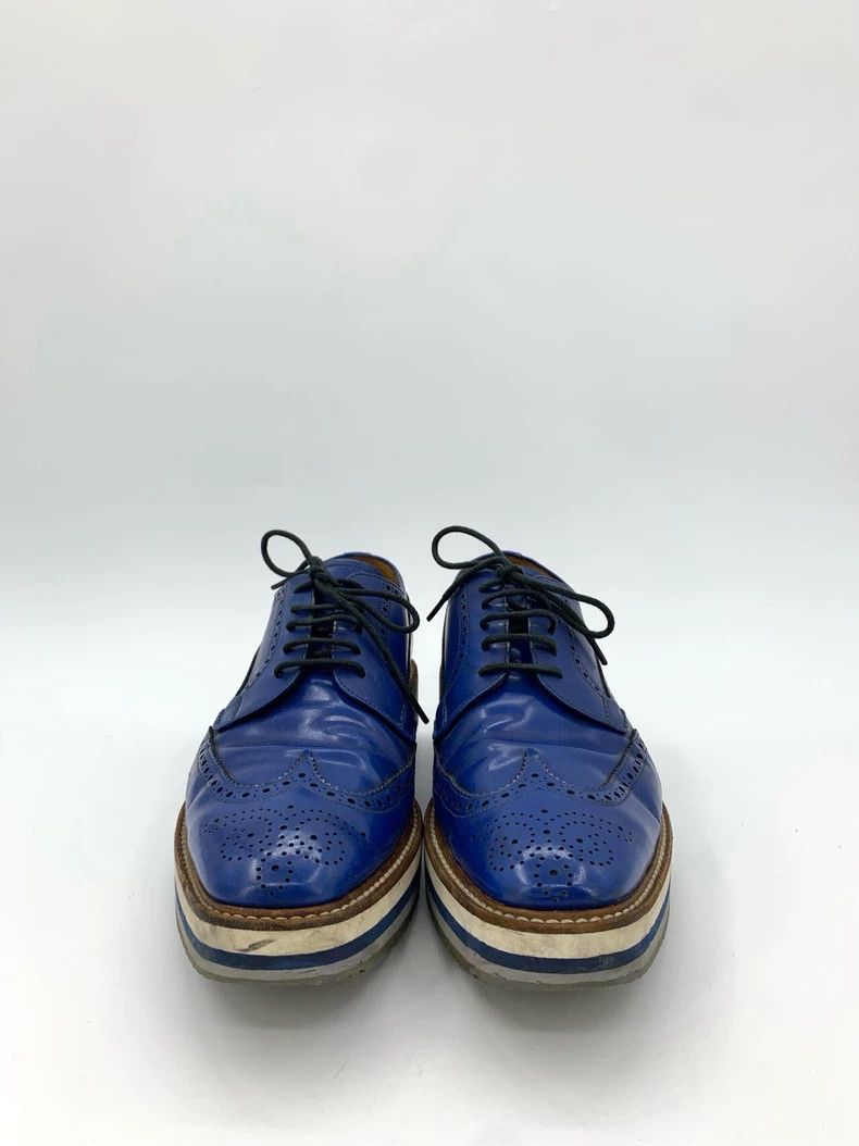 Prada Prada Size 43 Brogue Carved Blue Wedge Leather Shoes Size US 9.5 / EU 42-43 - 3 Thumbnail