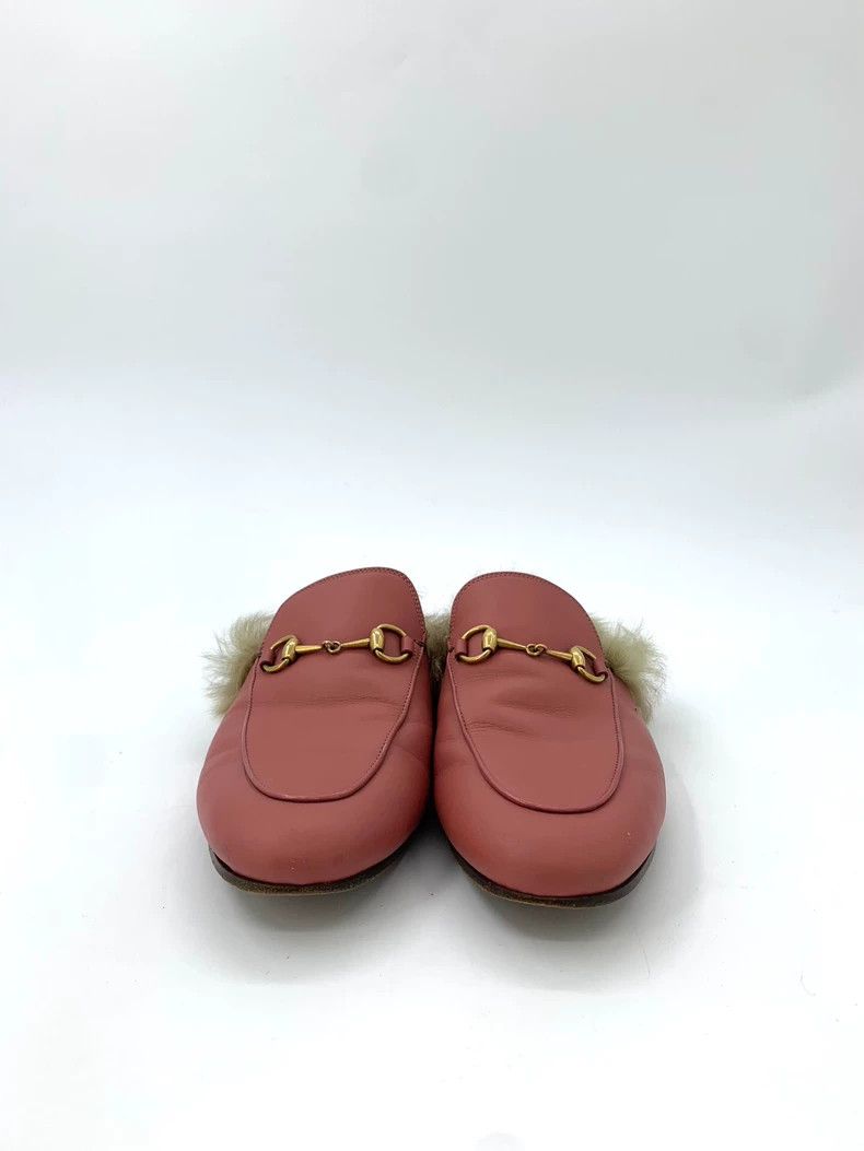 Gucci Gucci Size 38 Pink Horsebit Fur Trim Loafers Size US 5.5 / EU 38 - 3 Thumbnail