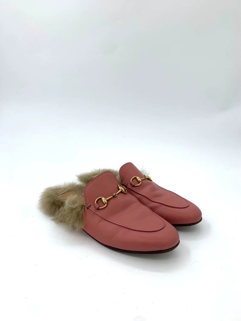 Gucci Gucci Size 38 Pink Horsebit Fur Trim Loafers Size US 5.5 / EU 38 - 2 Thumbnail