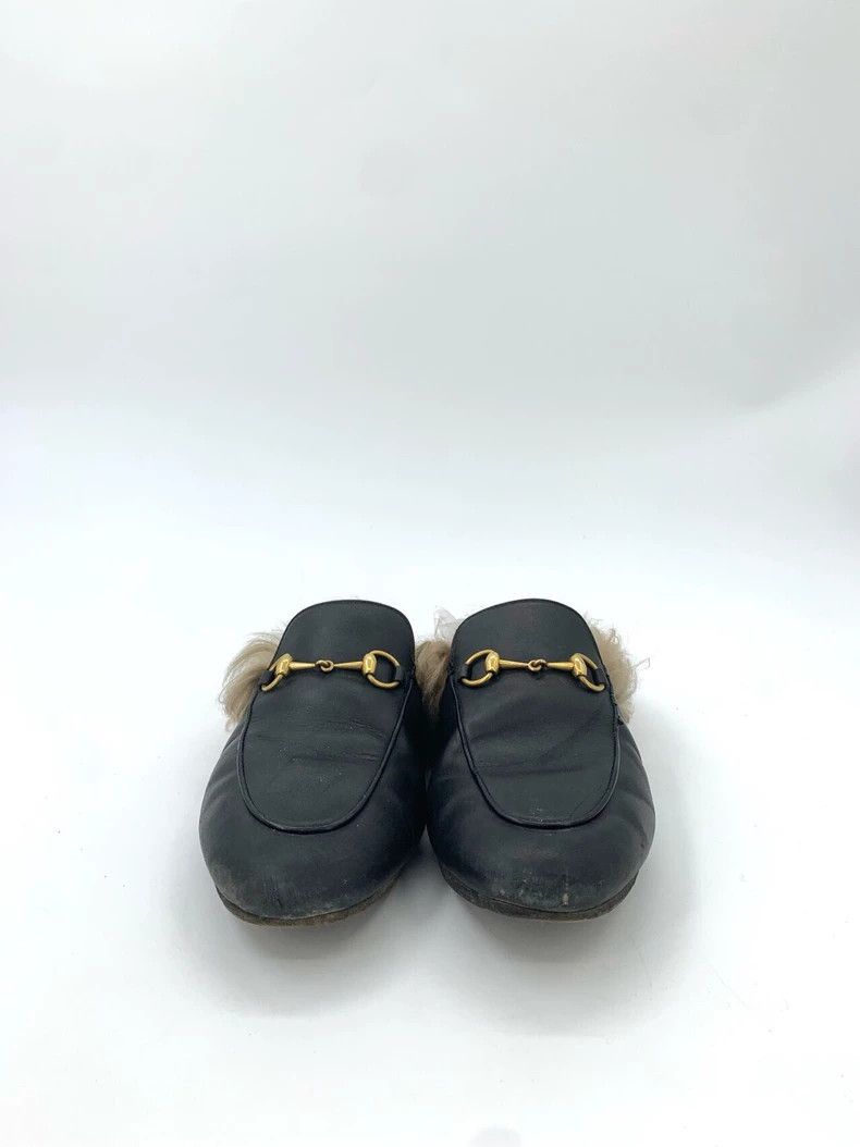 Gucci Gucci Size 38 Black Horsebit Fur Trim Loafers Size US 5.5 / EU 38 - 3 Thumbnail