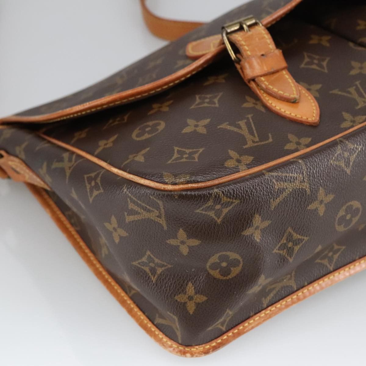 Louis Vuitton Gibecière Brown Canvas Shoulder Bag (Pre-Owned) Size ONE SIZE - 10 Thumbnail