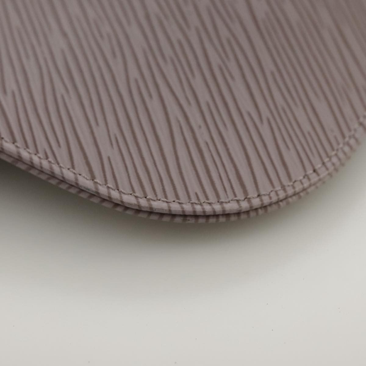 Louis Vuitton Demi Lune Grey Leather Clutch Bag (Pre-Owned) Size ONE SIZE - 9 Thumbnail
