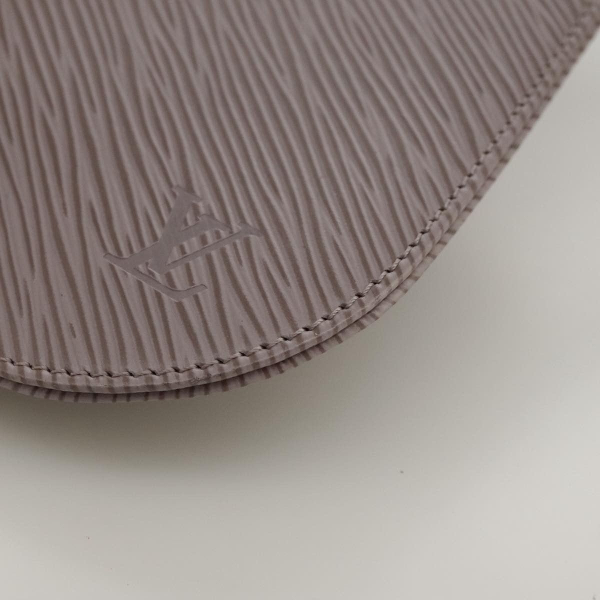 Louis Vuitton Demi Lune Grey Leather Clutch Bag (Pre-Owned) Size ONE SIZE - 8 Thumbnail