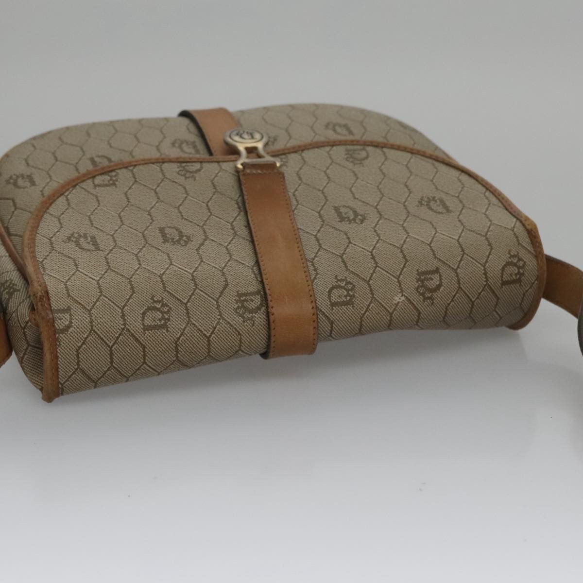 Dior Honeycomb Beige Canvas Shoulder Bag (Pre-Owned) Size ONE SIZE - 16 Thumbnail