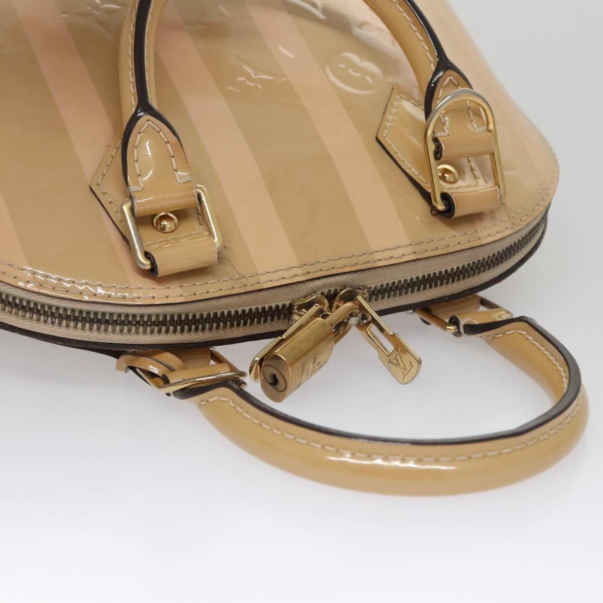 Louis Vuitton Alma Bb Beige Patent Leather Handbag (Pre-Owned) Size ONE SIZE - 5 Thumbnail