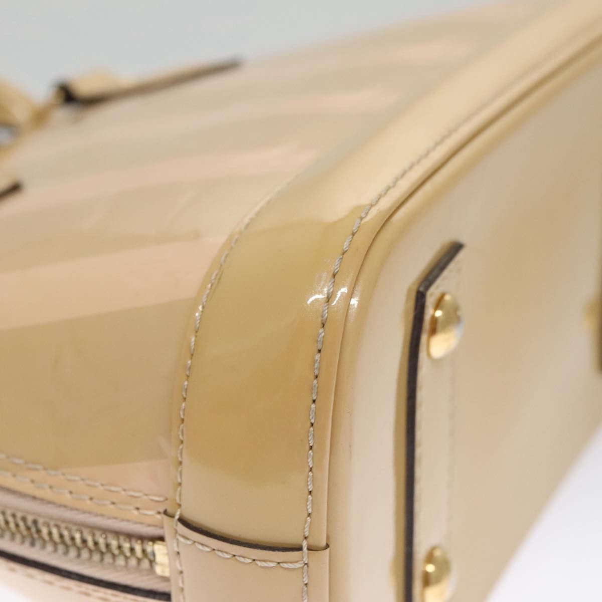 Louis Vuitton Alma Bb Beige Patent Leather Handbag (Pre-Owned) Size ONE SIZE - 11 Thumbnail
