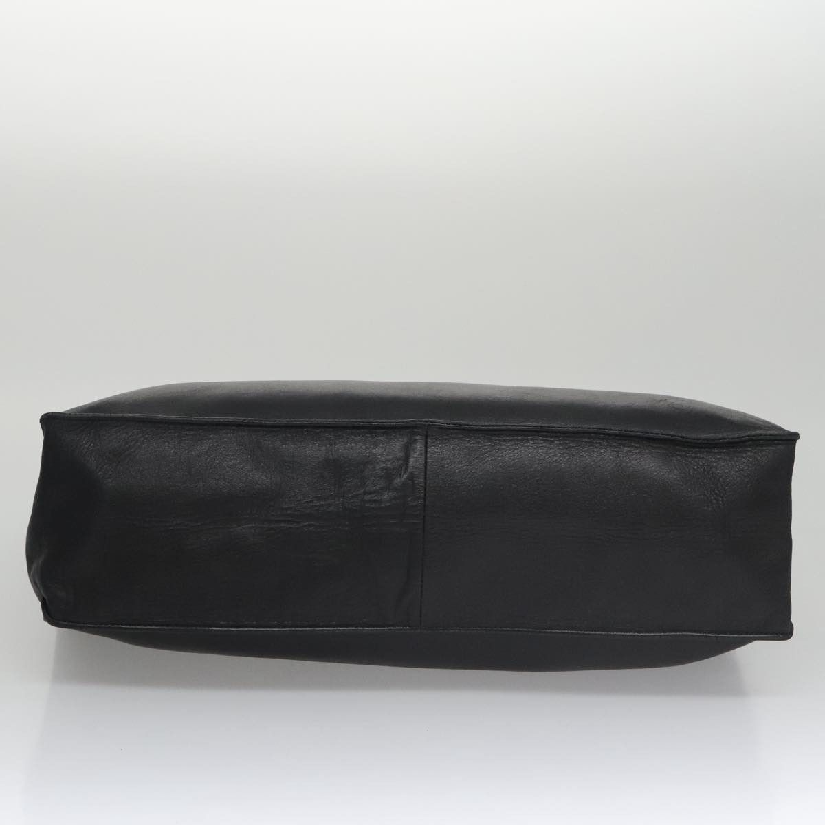 Chanel Cc Black Leather Tote Bag (Pre-Owned) Size ONE SIZE - 20 Thumbnail