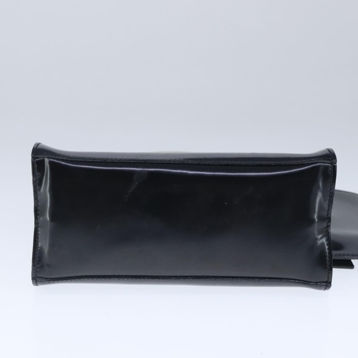 Salvatore Ferragamo Black Leather Handbag (Pre-Owned) Size ONE SIZE - 5 Thumbnail