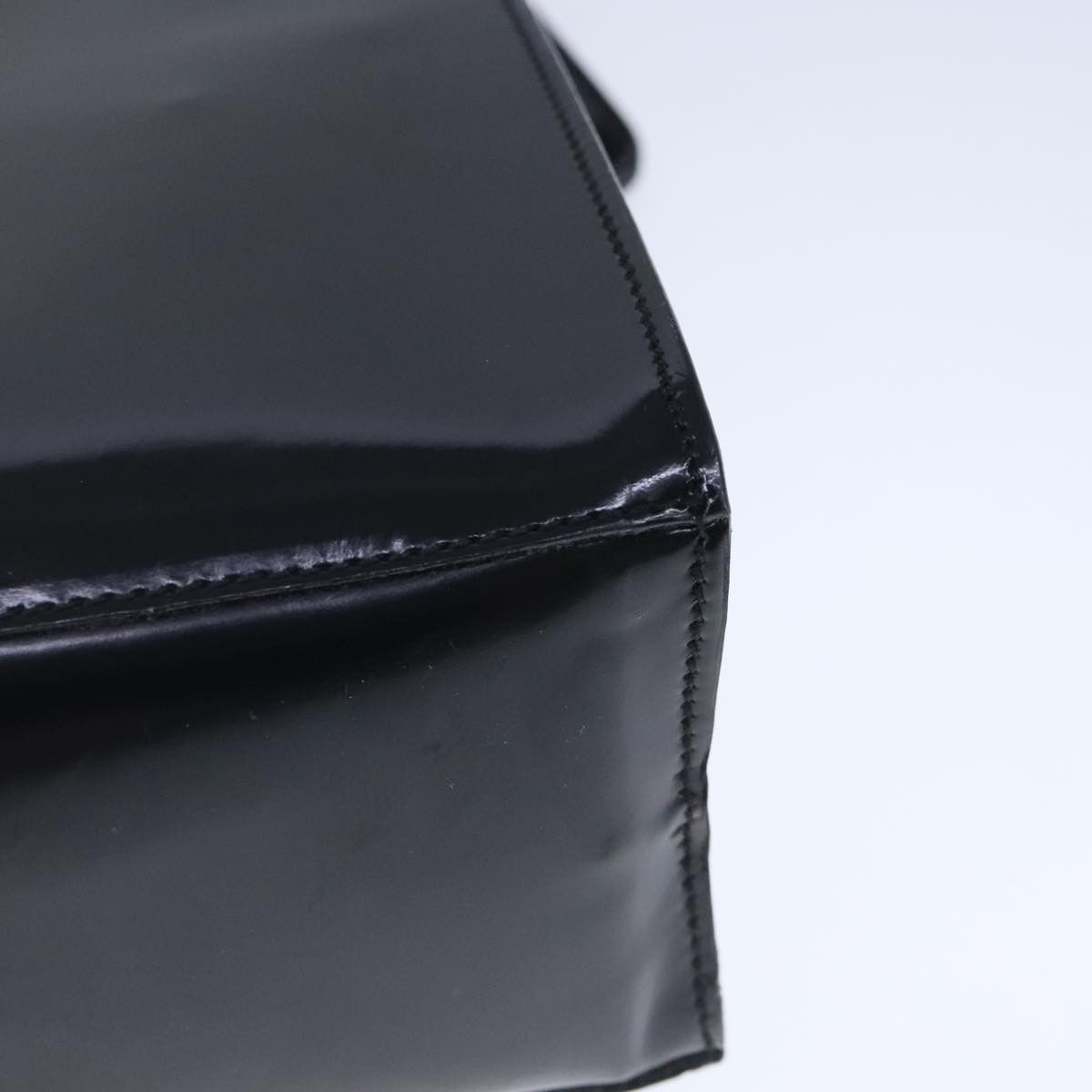 Salvatore Ferragamo Black Leather Handbag (Pre-Owned) Size ONE SIZE - 18 Thumbnail