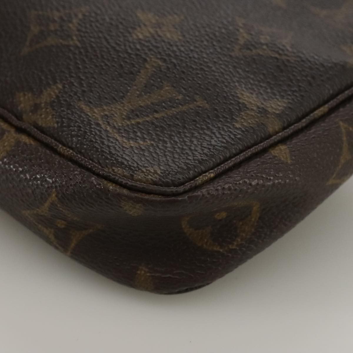 Louis Vuitton Pochette Accessoire Brown Canvas Clutch Bag (Pre-Owned) Size ONE SIZE - 11 Thumbnail