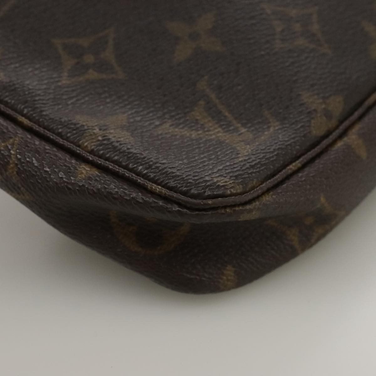 Louis Vuitton Pochette Accessoire Brown Canvas Clutch Bag (Pre-Owned) Size ONE SIZE - 10 Thumbnail