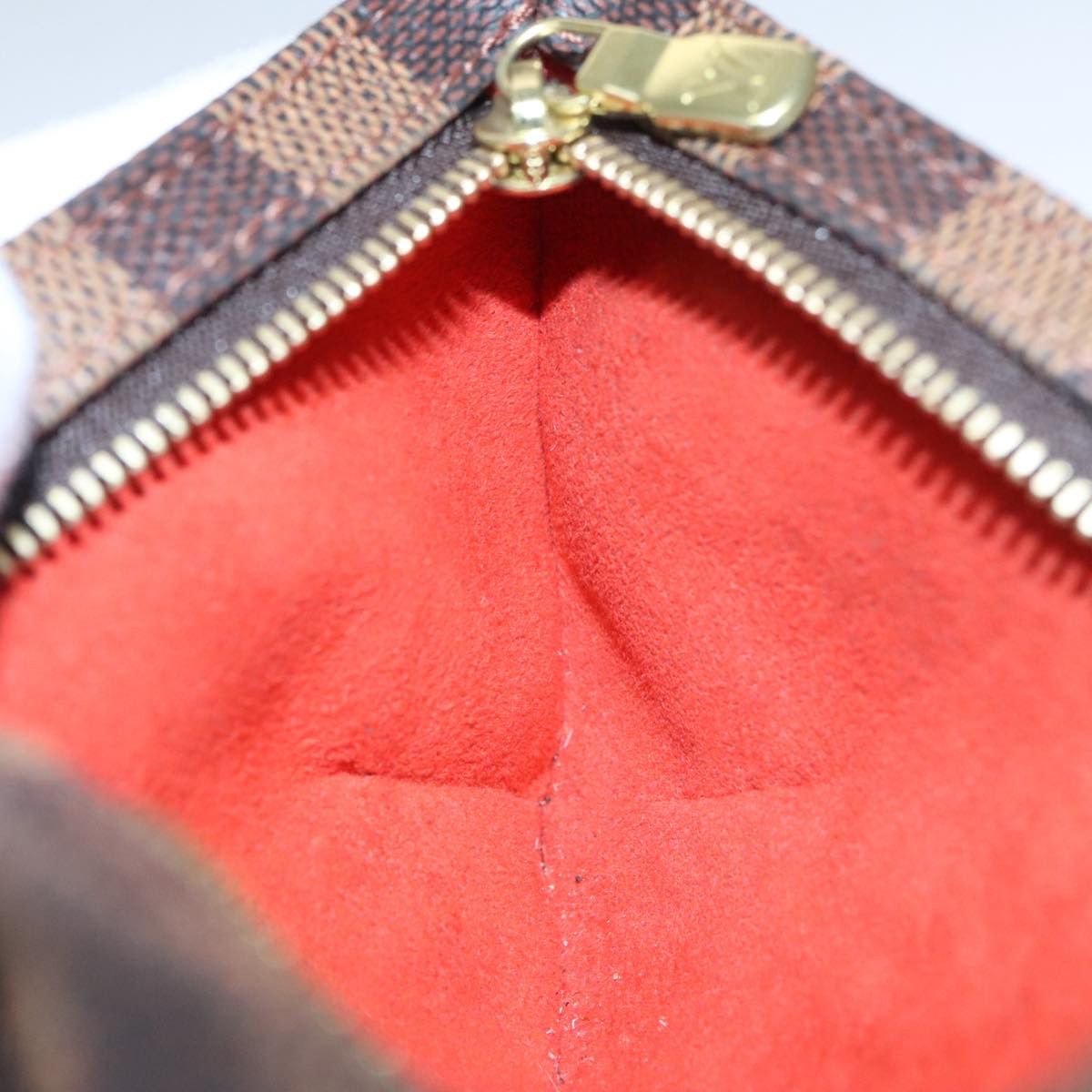 Louis Vuitton Manosque Brown Canvas Handbag (Pre-Owned) Size ONE SIZE - 15 Thumbnail