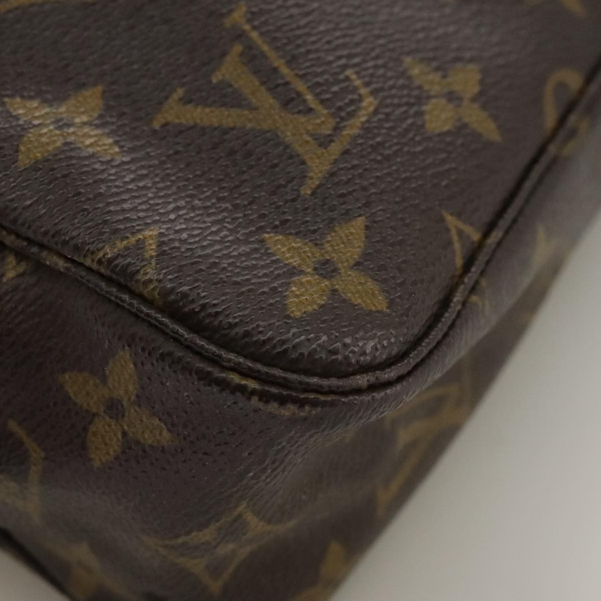 Louis Vuitton Trousse De Toilette Brown Canvas Clutch Bag (Pre-Owned) Size ONE SIZE - 9 Thumbnail