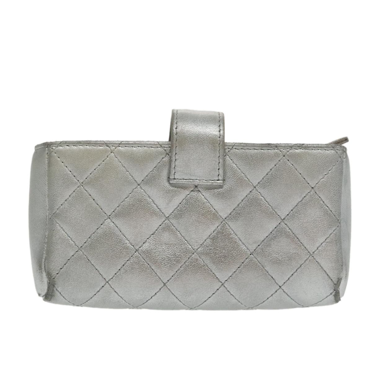 Chanel Quilted Silver Leather Clutch Bag (Pre-Owned) Size ONE SIZE - 2 Thumbnail