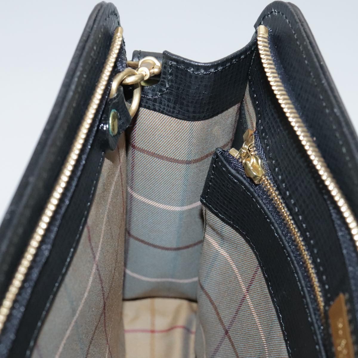 Burberry Black Leather Clutch Bag (Pre-Owned) Size ONE SIZE - 19 Thumbnail