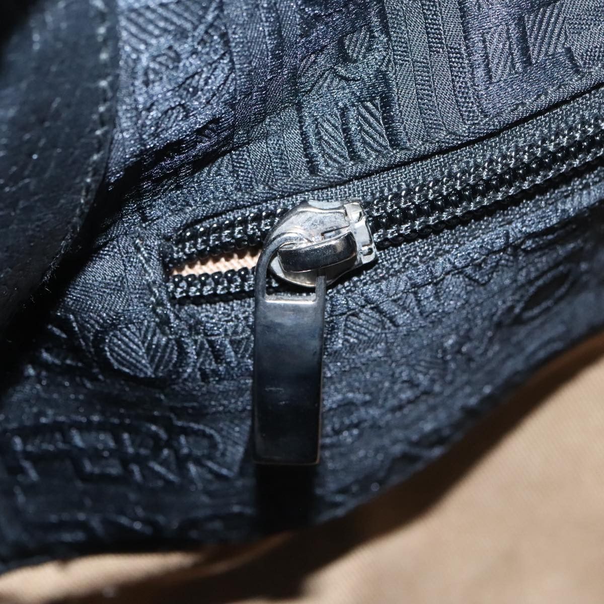 Salvatore Ferragamo Black Canvas Handbag (Pre-Owned) Size ONE SIZE - 6 Thumbnail