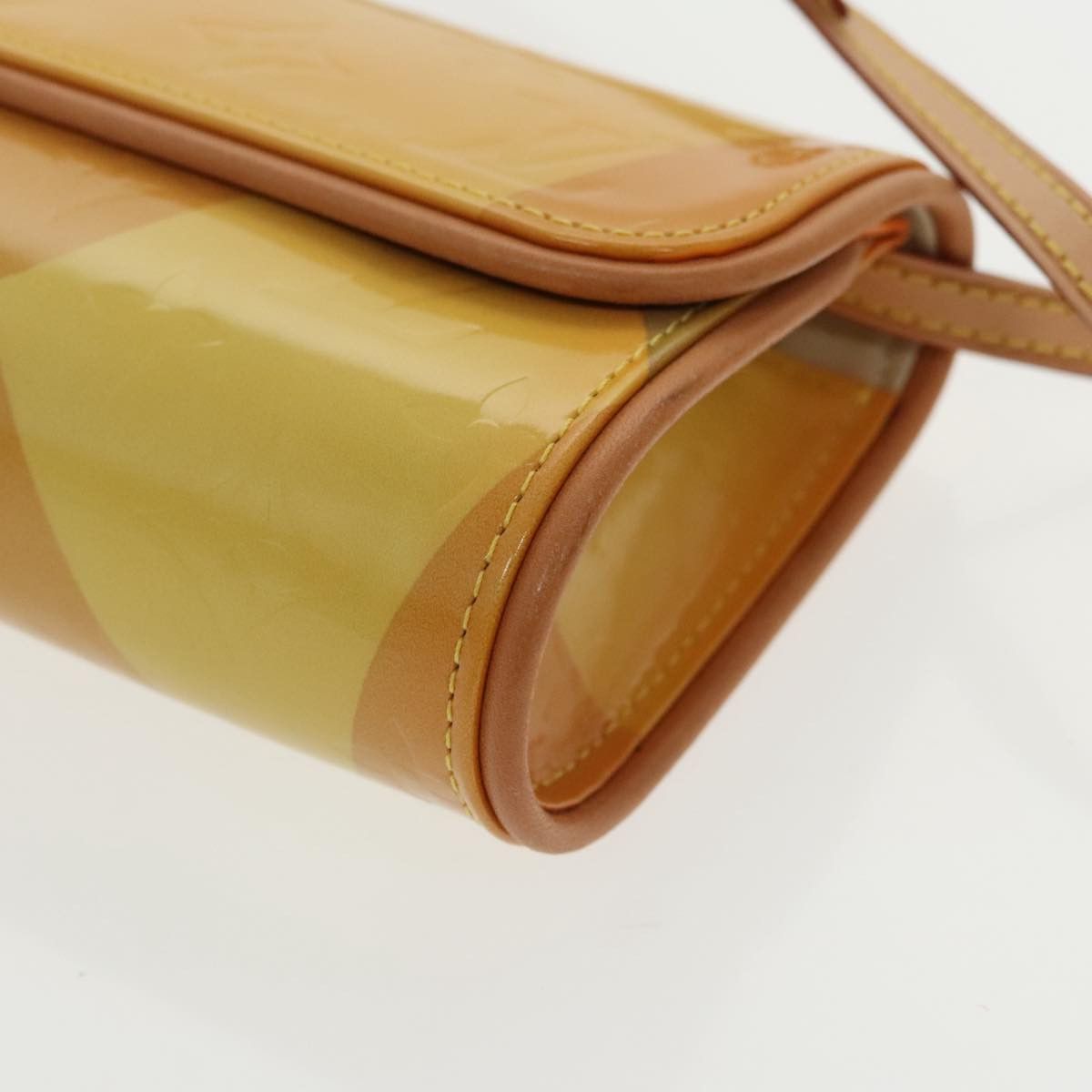 Louis Vuitton Fleur Yellow Patent Leather Shoulder Bag (Pre-Owned) Size ONE SIZE - 10 Thumbnail