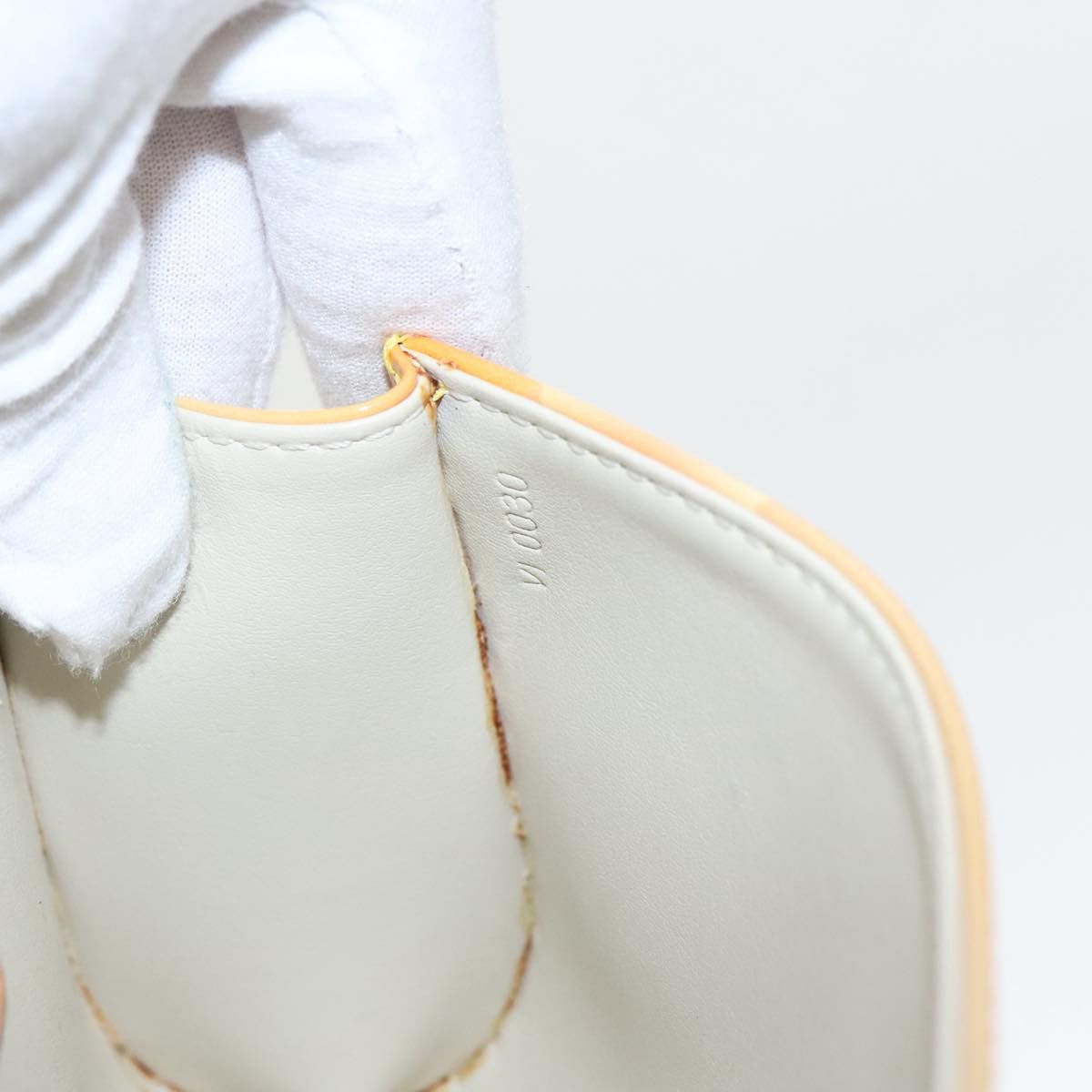 Louis Vuitton Fleur Yellow Patent Leather Shoulder Bag (Pre-Owned) Size ONE SIZE - 14 Thumbnail