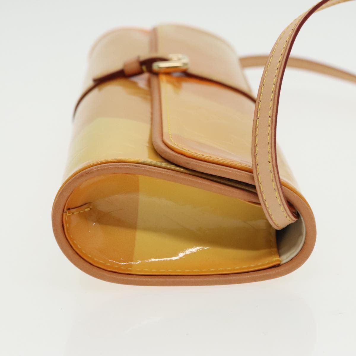 Louis Vuitton Fleur Yellow Patent Leather Shoulder Bag (Pre-Owned) Size ONE SIZE - 3 Thumbnail