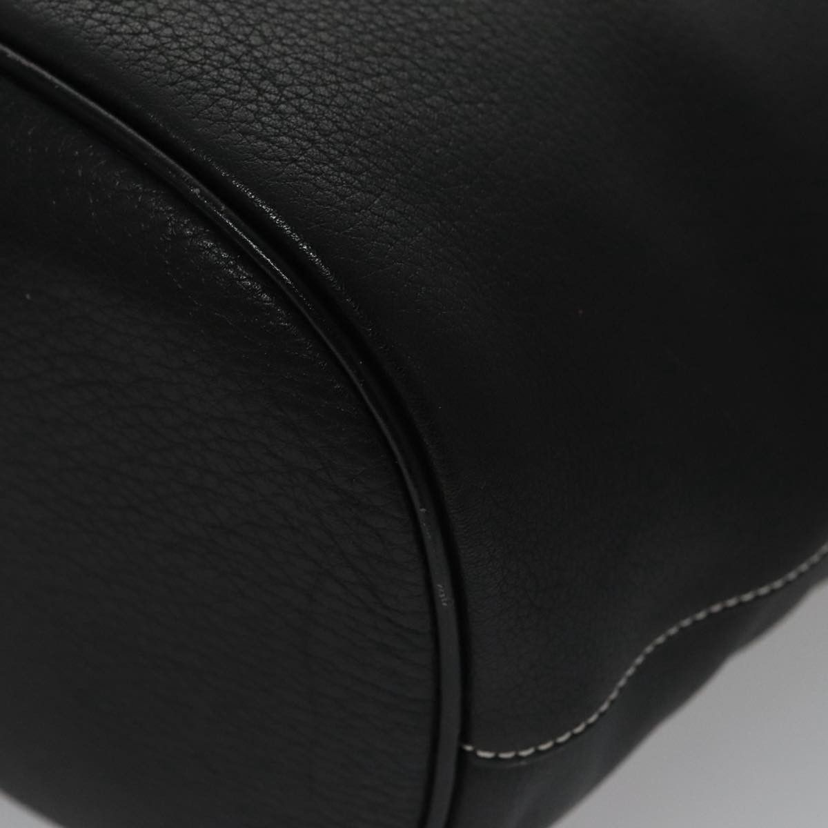 Burberry Black Leather Shoulder Bag (Pre-Owned) Size ONE SIZE - 19 Thumbnail