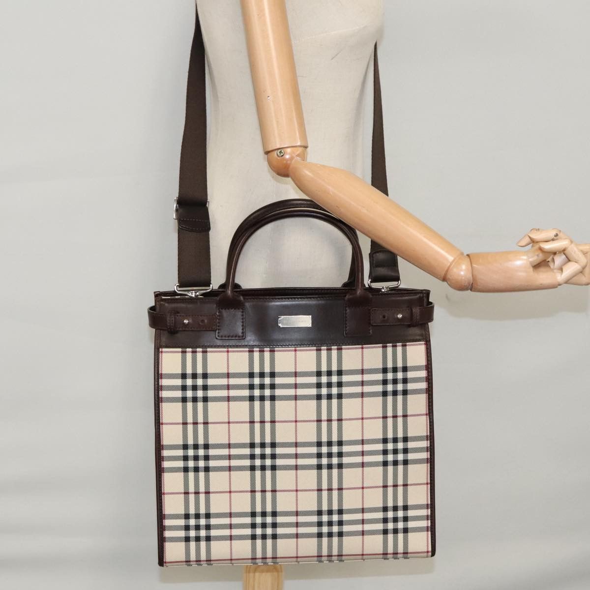 Burberry Nova Check Beige Canvas Handbag (Pre-Owned) Size ONE SIZE - 17 Thumbnail
