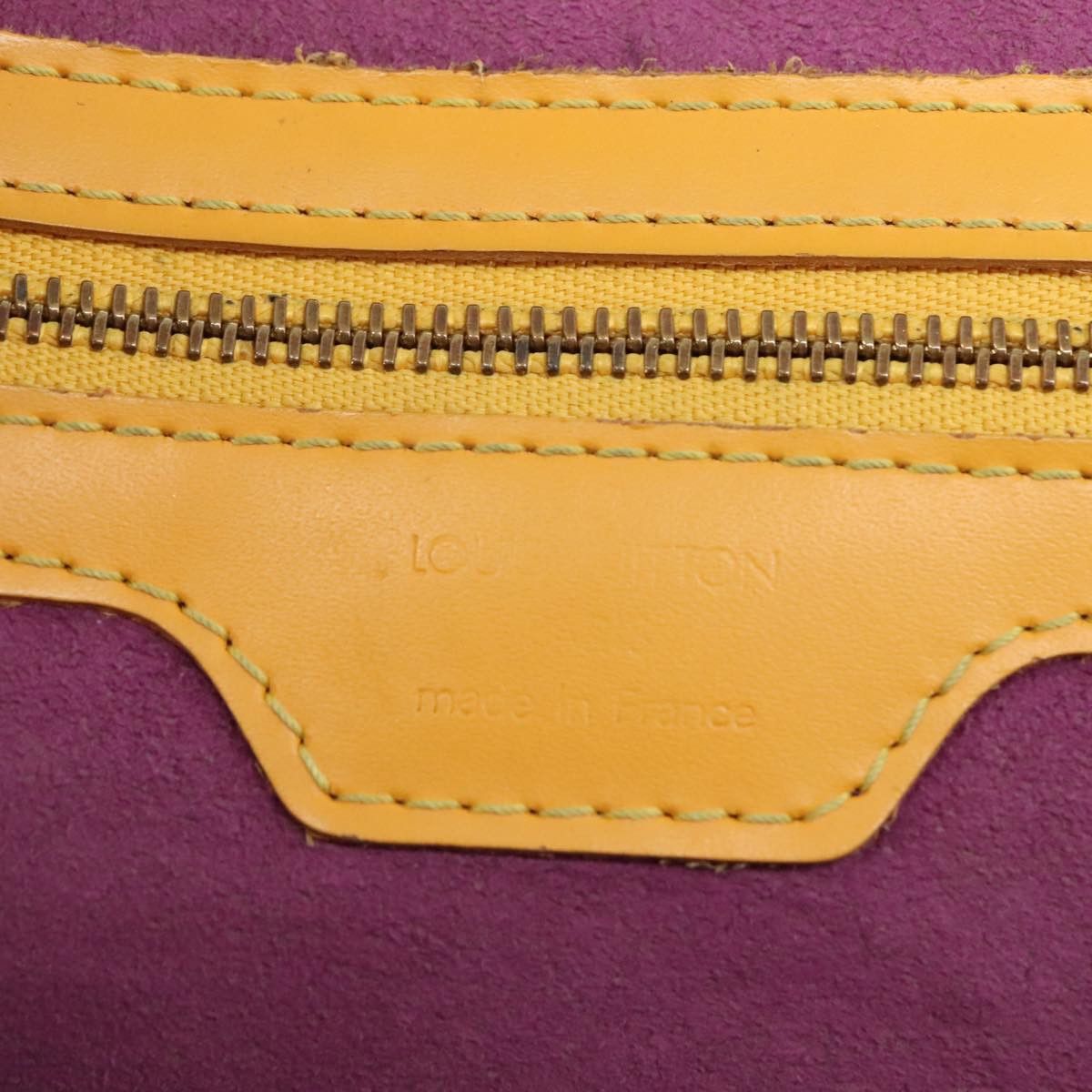 Louis Vuitton Lussac Yellow Leather Shoulder Bag (Pre-Owned) Size ONE SIZE - 19 Thumbnail