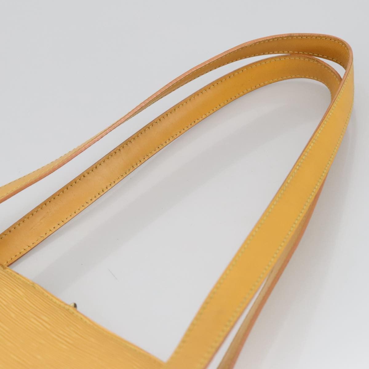 Louis Vuitton Lussac Yellow Leather Shoulder Bag (Pre-Owned) Size ONE SIZE - 5 Thumbnail