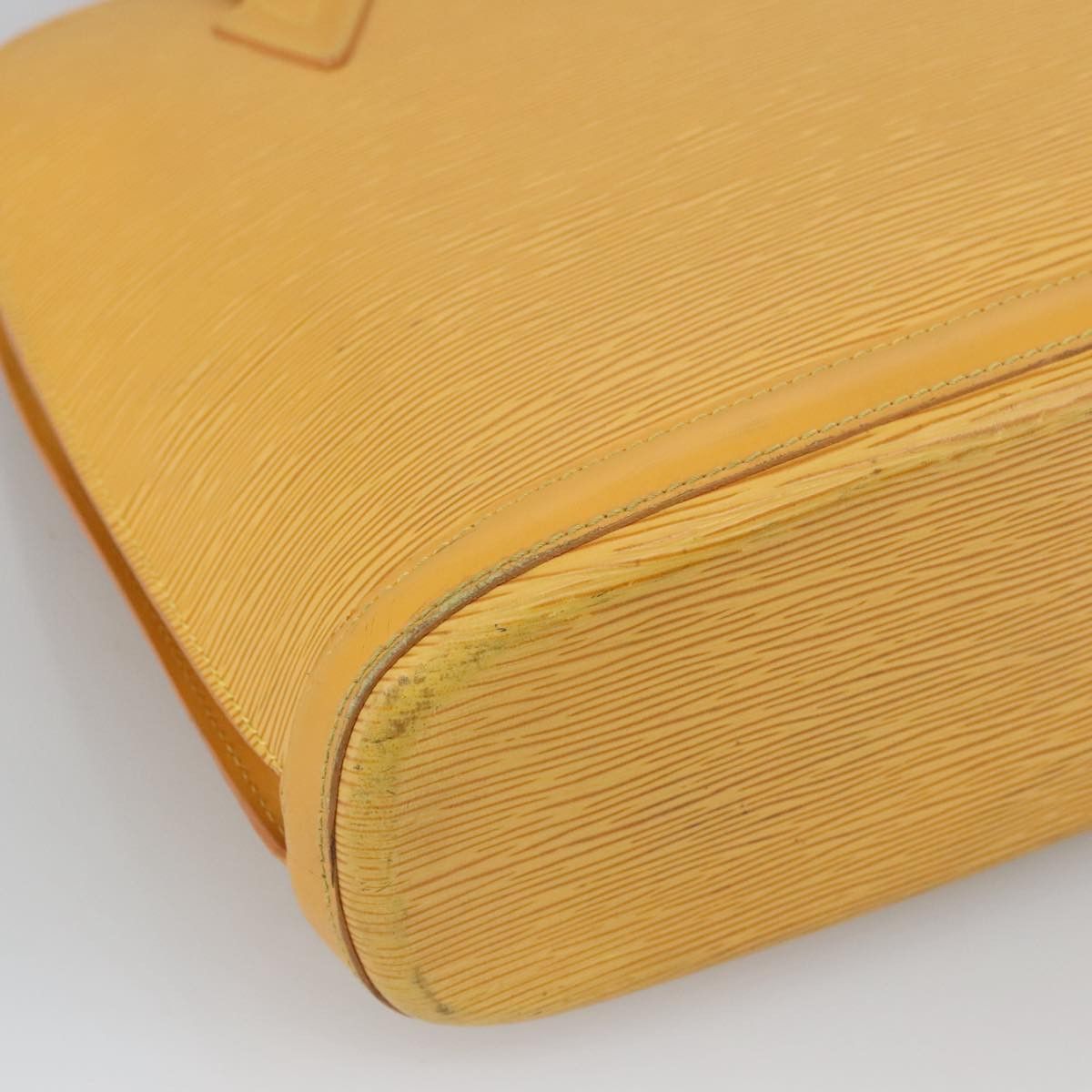 Louis Vuitton Lussac Yellow Leather Shoulder Bag (Pre-Owned) Size ONE SIZE - 9 Thumbnail