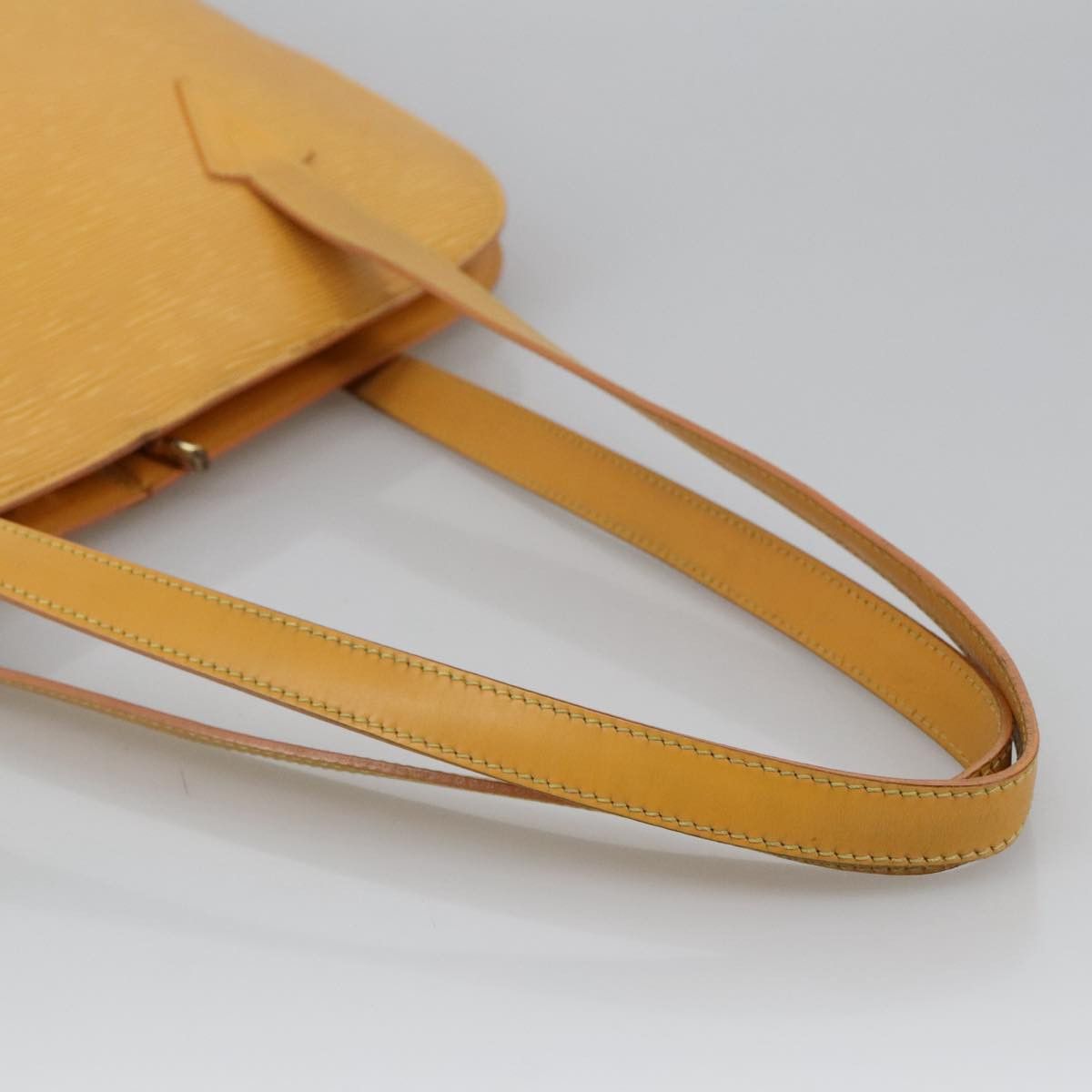 Louis Vuitton Lussac Yellow Leather Shoulder Bag (Pre-Owned) Size ONE SIZE - 6 Thumbnail