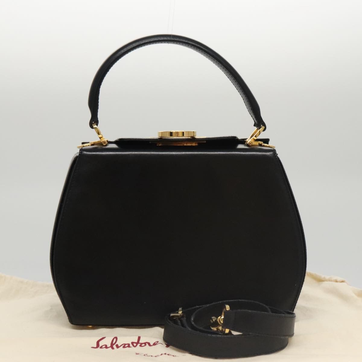 Salvatore Ferragamo Gancini Black Leather Handbag (Pre-Owned) Size ONE SIZE - 18 Thumbnail