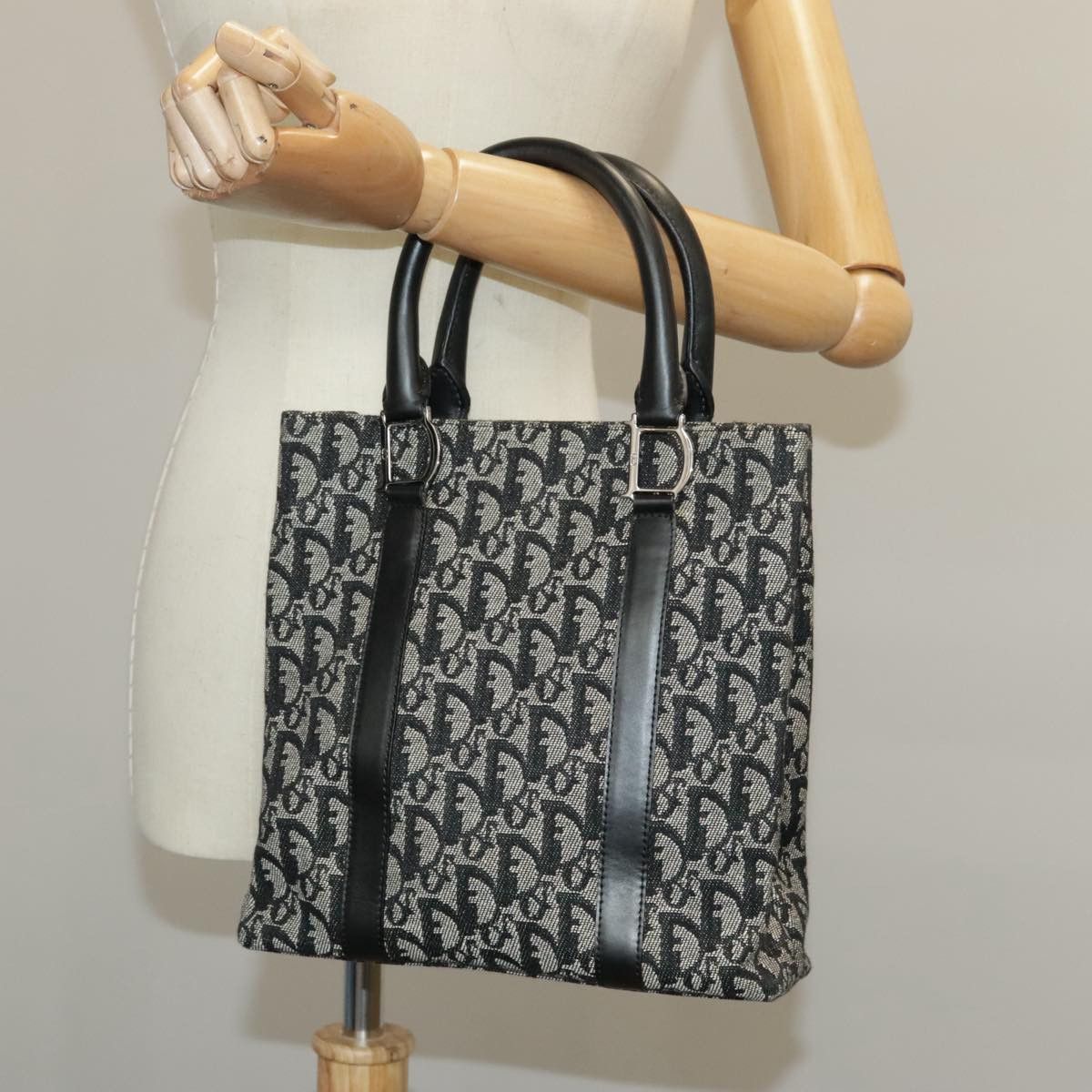 Dior Navy Canvas Tote Bag (Pre-Owned) Size ONE SIZE - 18 Thumbnail