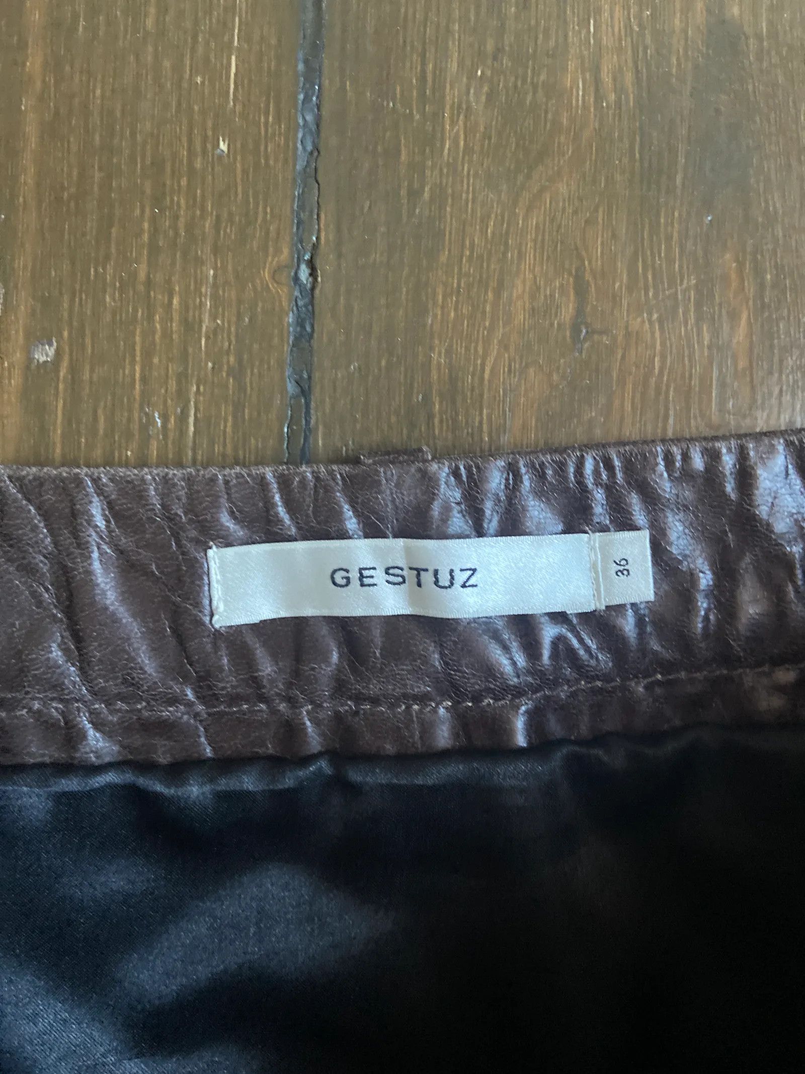 Gestuz Gestuz Skirt Size 26" / US 2 / IT 38 - 2 Thumbnail