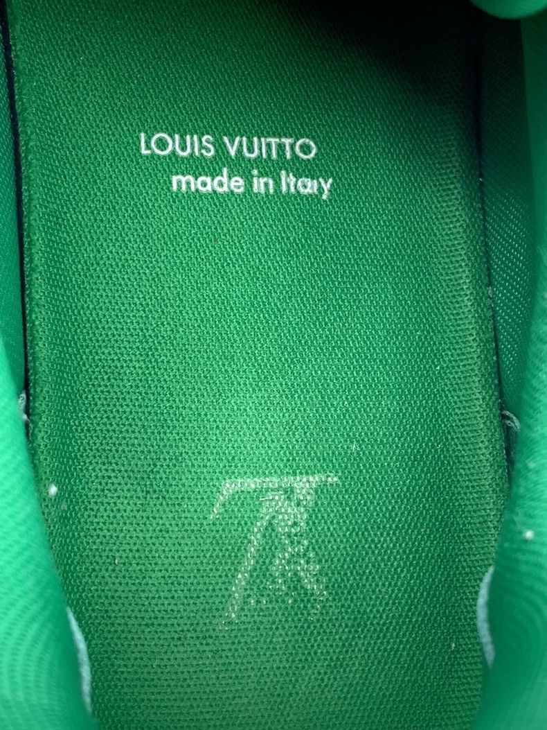 Louis Vuitton Louis Vuitton Lv Size 42 White and Green Leather Laced Casual Sports Sneakers Size US 8.5 / EU 41-42 - 7 Thumbnail