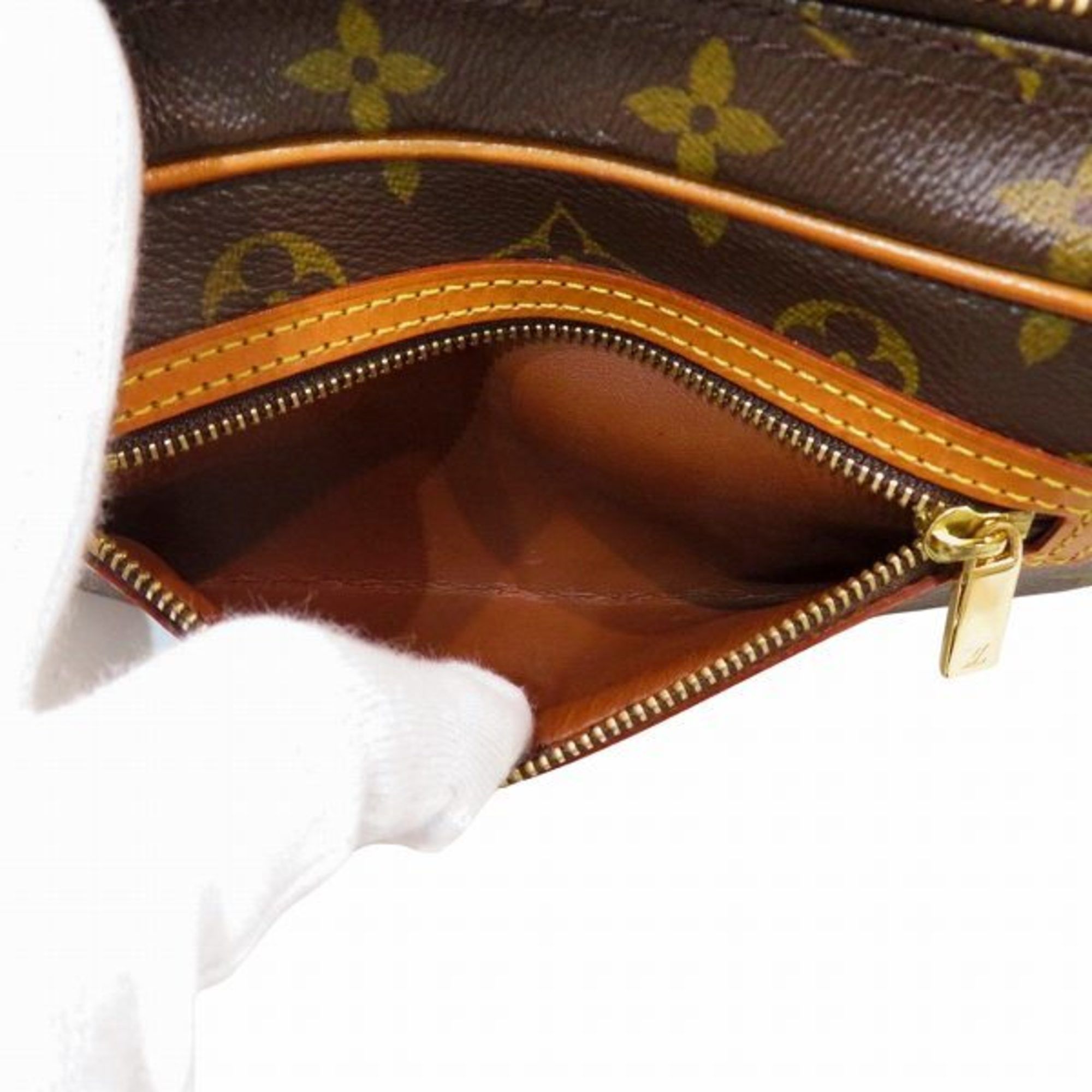 Louis Vuitton Louis Vuitton Cite shoulder Size ONE SIZE - 7 Thumbnail