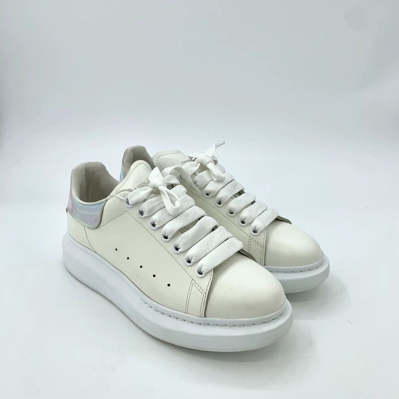 Alexander McQueen Alexander McQueen Alexander McQueen Size 38.5 White Thick Sole Laced Casual Shoes Size US 6 / EU 39 - 2 Thumbnail