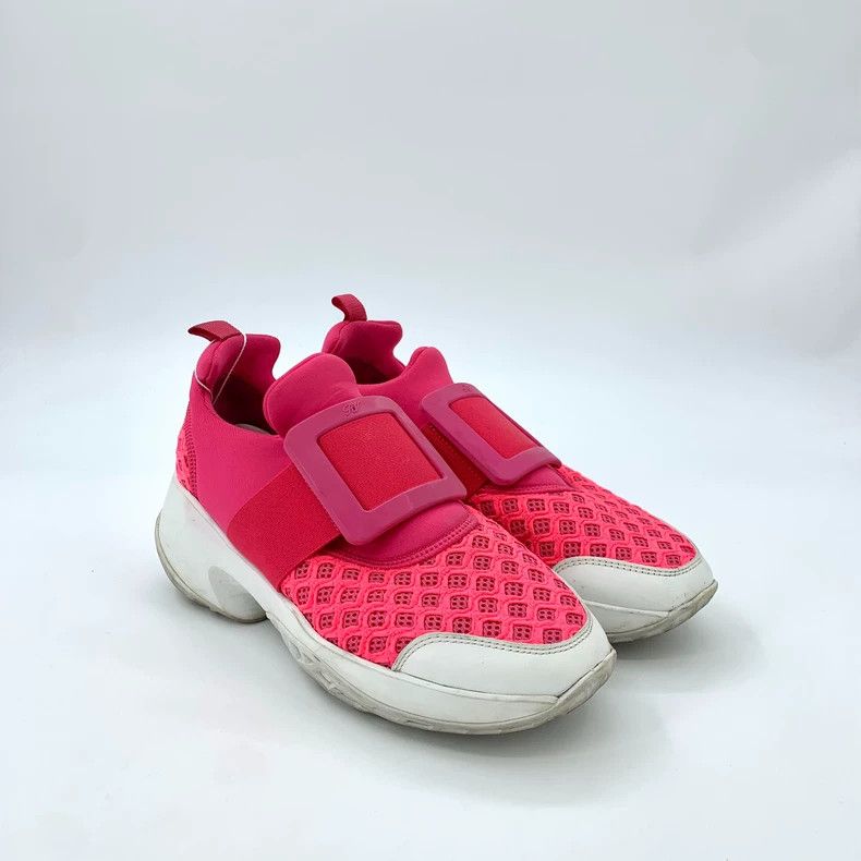 Roger Vivier Roger Vivier rv Size 38 Pink Mesh Sports Shoes Size US 5.5 / EU 38 - 2 Thumbnail