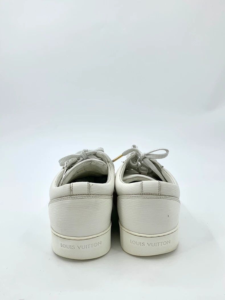 Louis Vuitton Louis Vuitton Lv Louis Vuitton Size 39 White Water Ripple Laced Sports Shoes Size US 6.5 / EU 39-40 - 4 Thumbnail