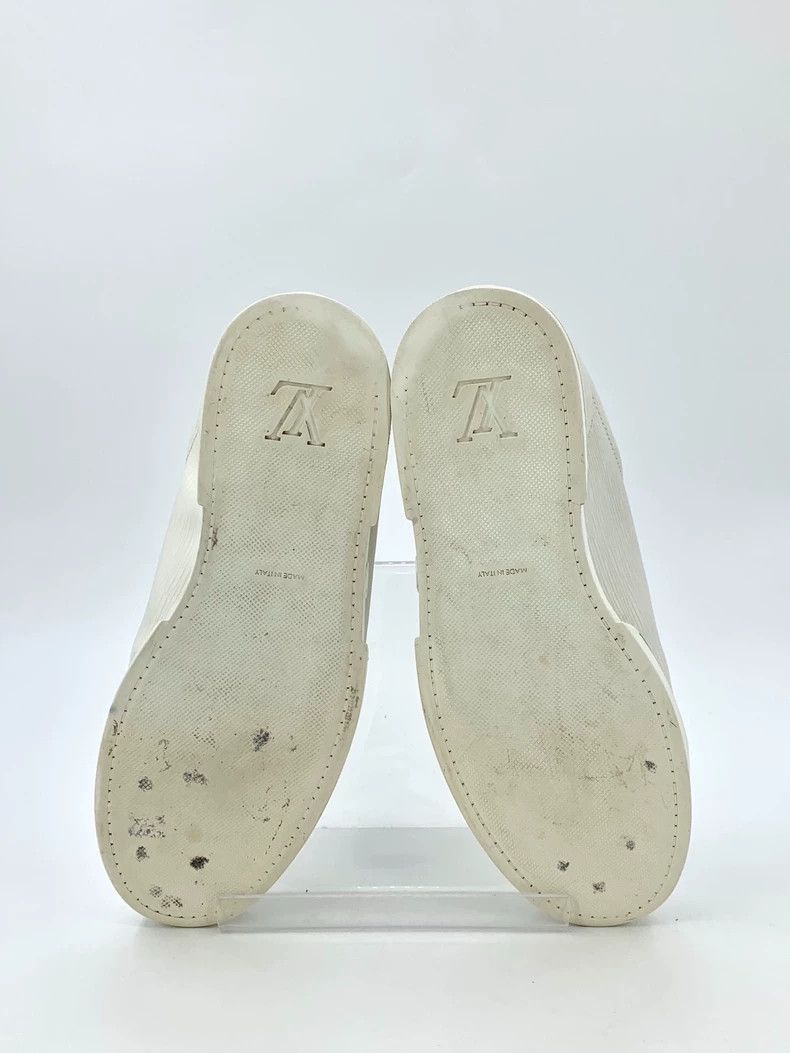 Louis Vuitton Louis Vuitton Lv Louis Vuitton Size 39 White Water Ripple Laced Sports Shoes Size US 6.5 / EU 39-40 - 5 Thumbnail